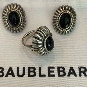 Beautiful Lagos Caviar sterling Silver 925 /18K gold Black Onyx ring & earrings